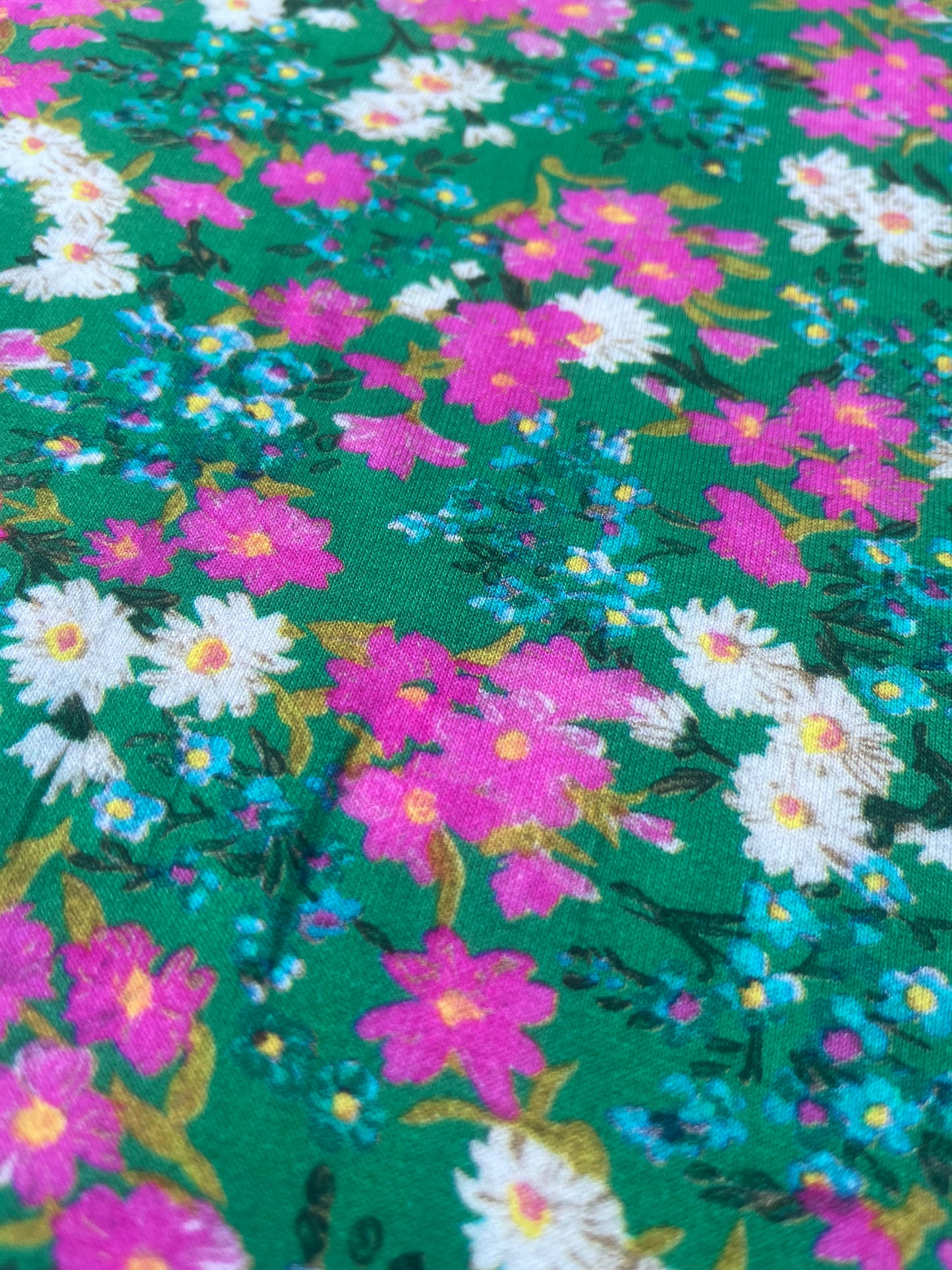 FIORELLA 001 jersey viscose elasthane green flowerfield