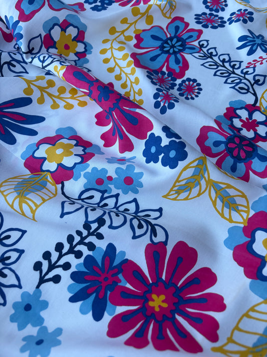 JOS 021 viscose satin bright flowerprint