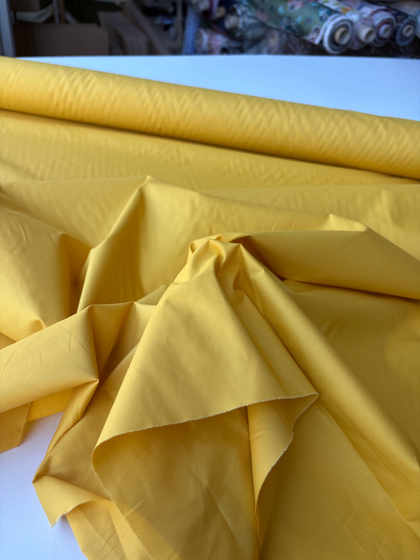JOS 022 Poplin stretch prestige warm yellow