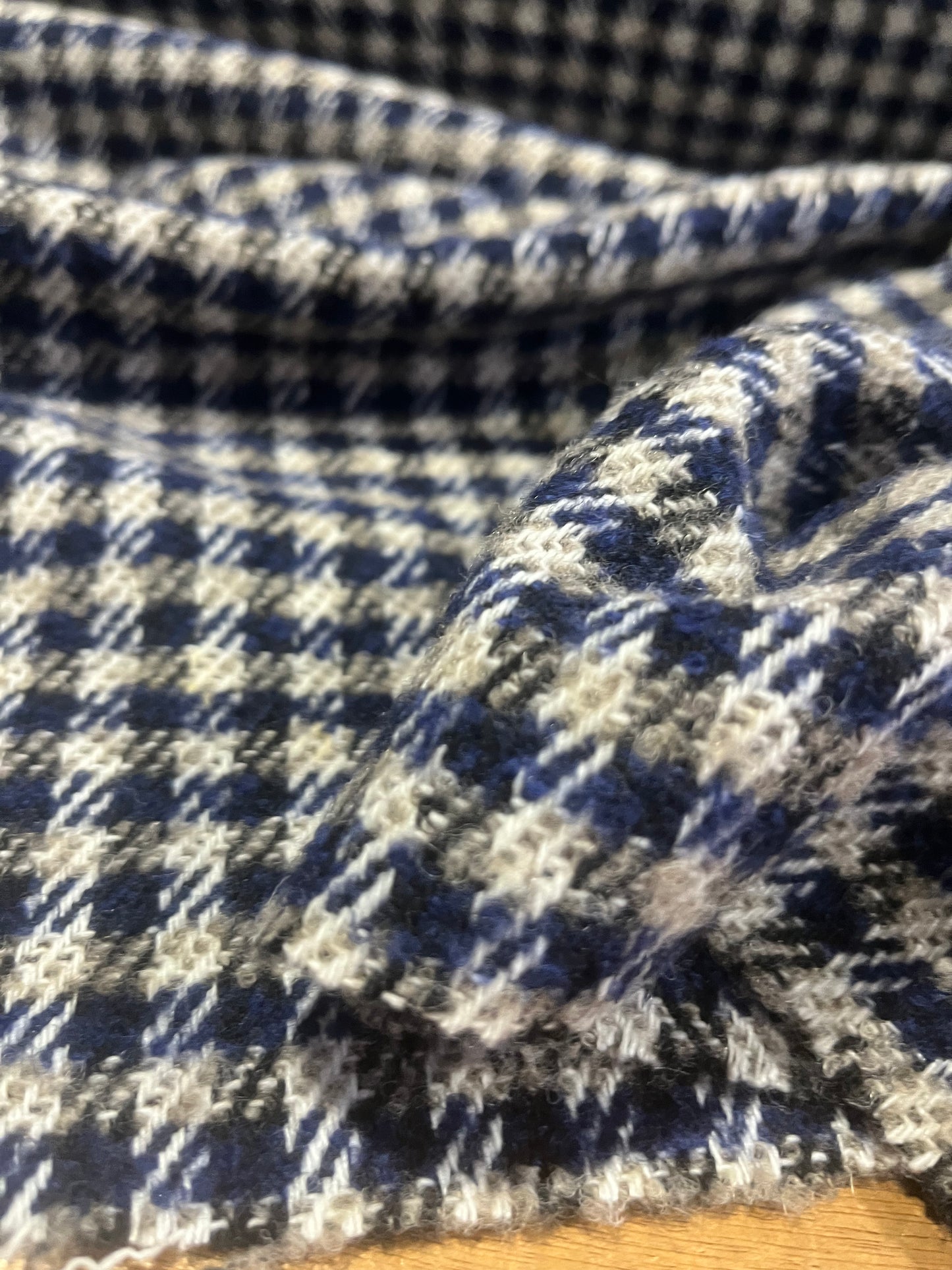 LC wooly 357 small check blue