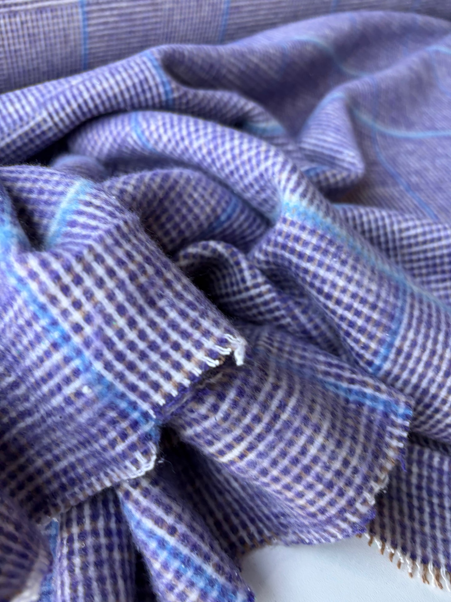 MOE 037 mauve  checkered heavy cotton tweed