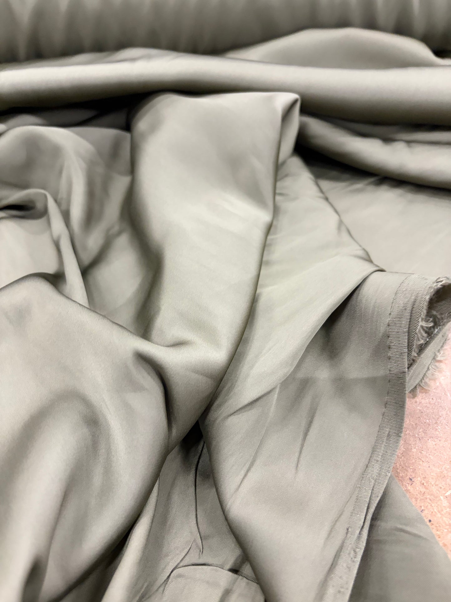 HAGRID 019 khaky green dull satin