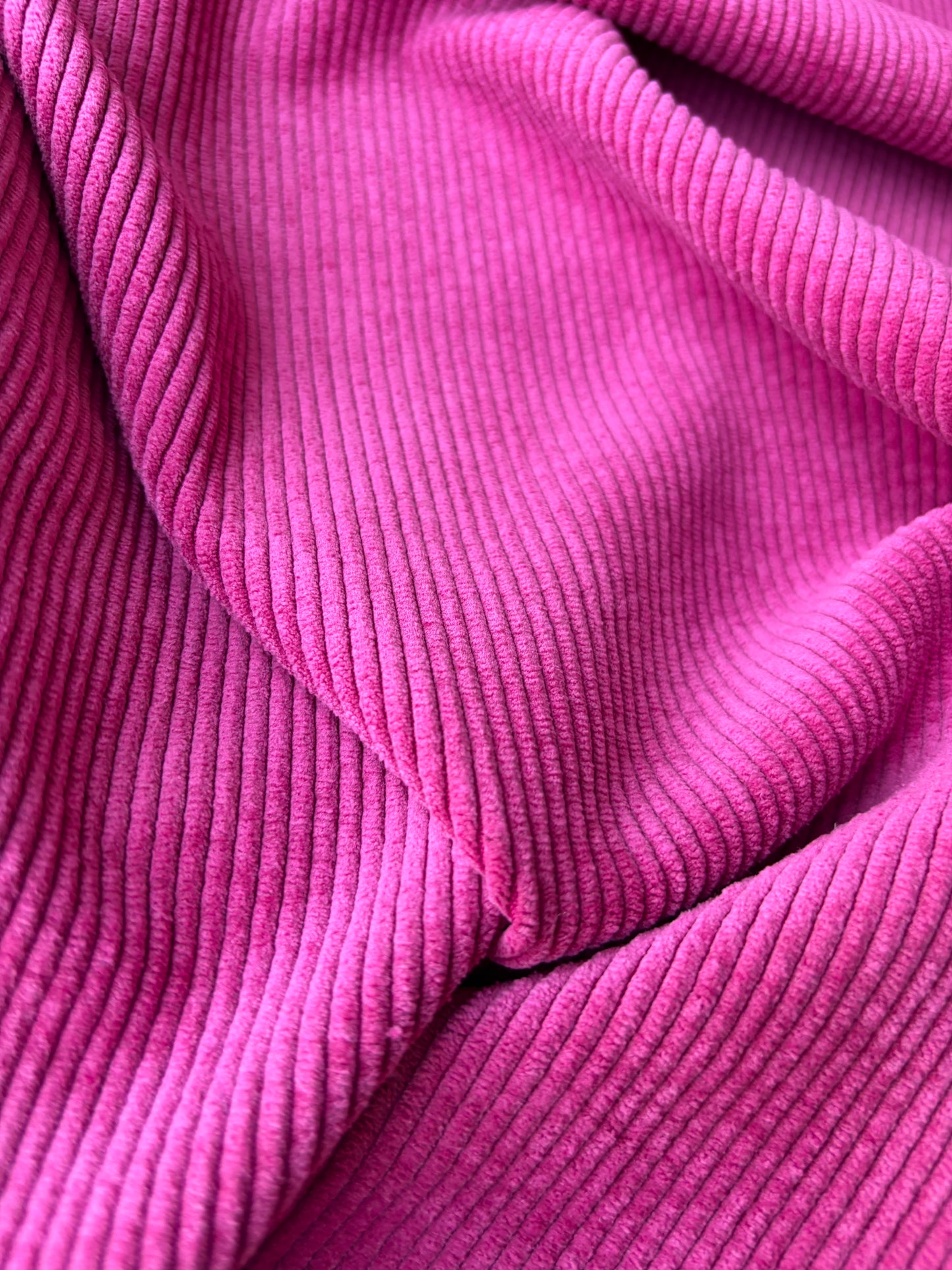 MOE 039 pink washed corduroy