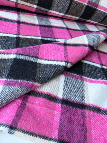 PC MOE 040 fuchsia checkered heavy cotton
