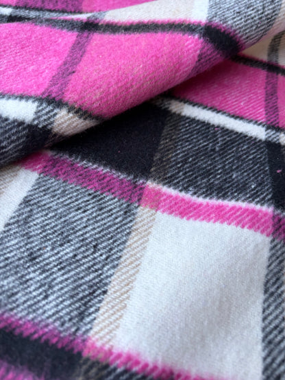PC MOE 040 fuchsia checkered heavy cotton
