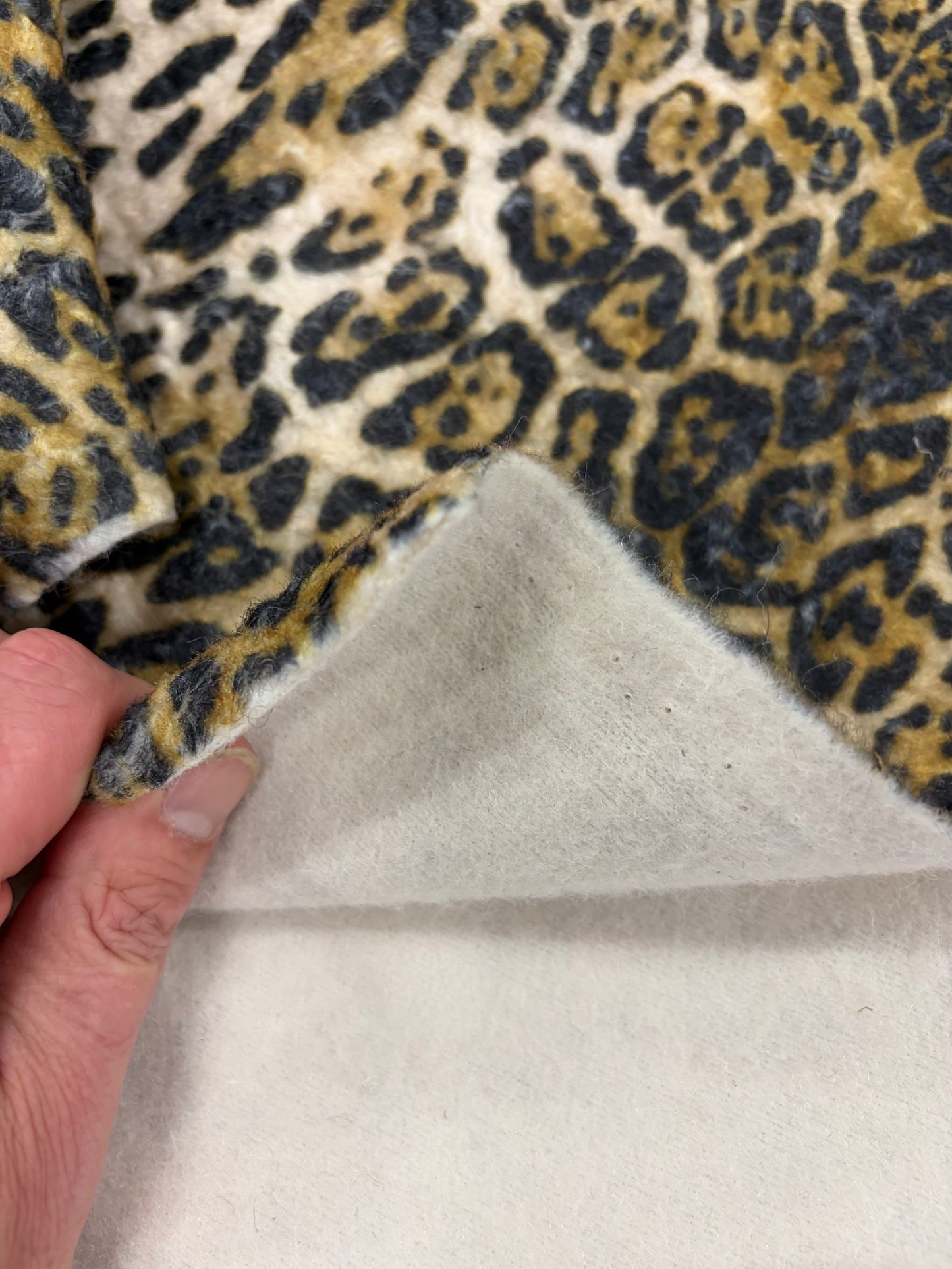 HAGRID 022 Heavy leopard print for coats