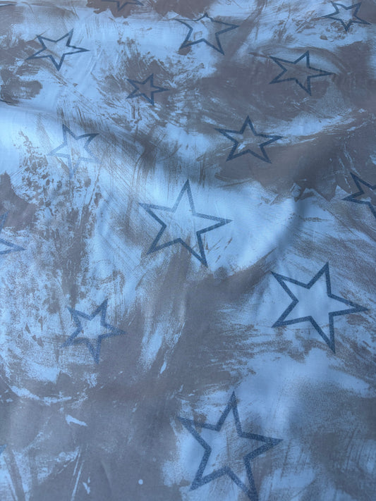 JOS 032 viscose print with silver stars