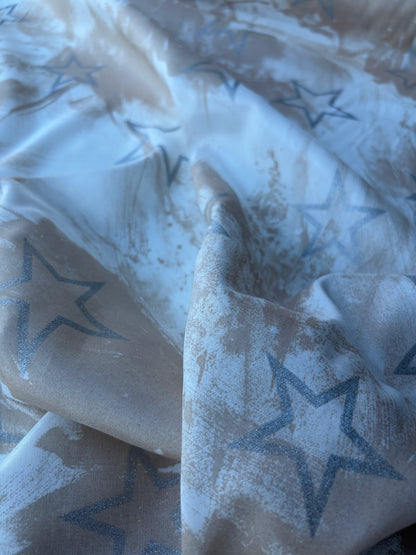 PC JOS 032 viscose print with silver stars