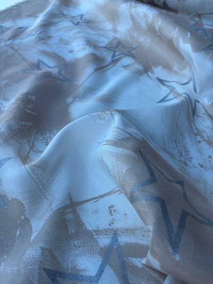 PC JOS 032 viscose print with silver stars