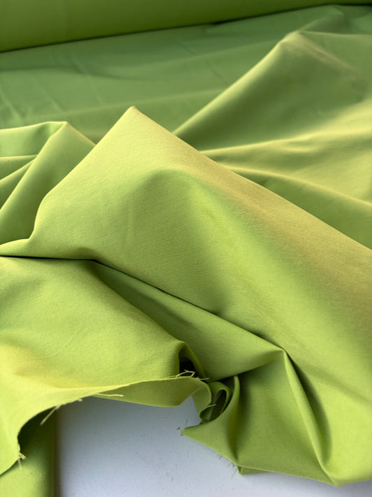 MOE 045 apple green bengaline fabric