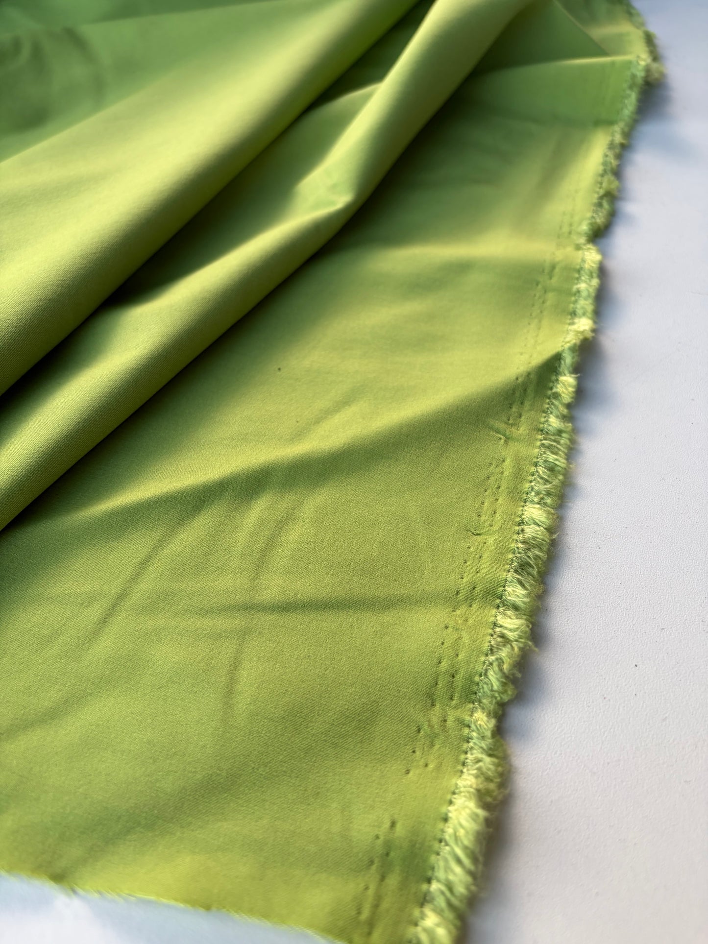 MOE 045 apple green bengaline fabric