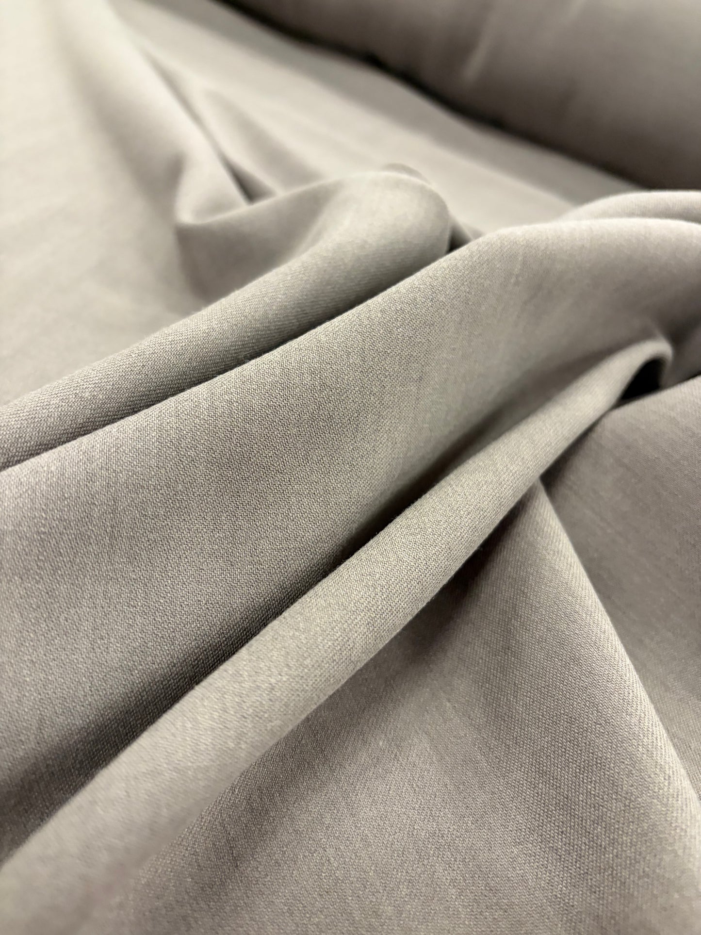 HAGRID 029 brown bi-stretch wool blend