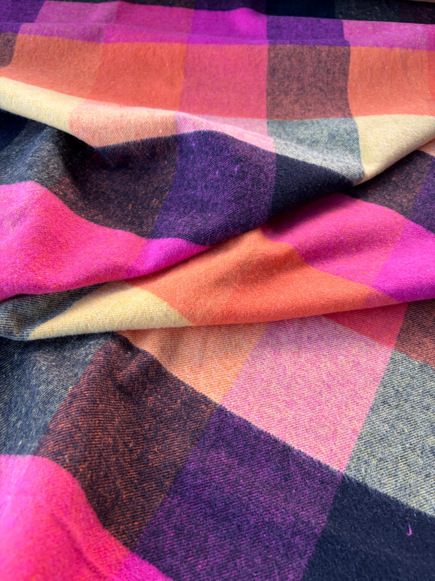 MOE 048 heavy cotton flannel check