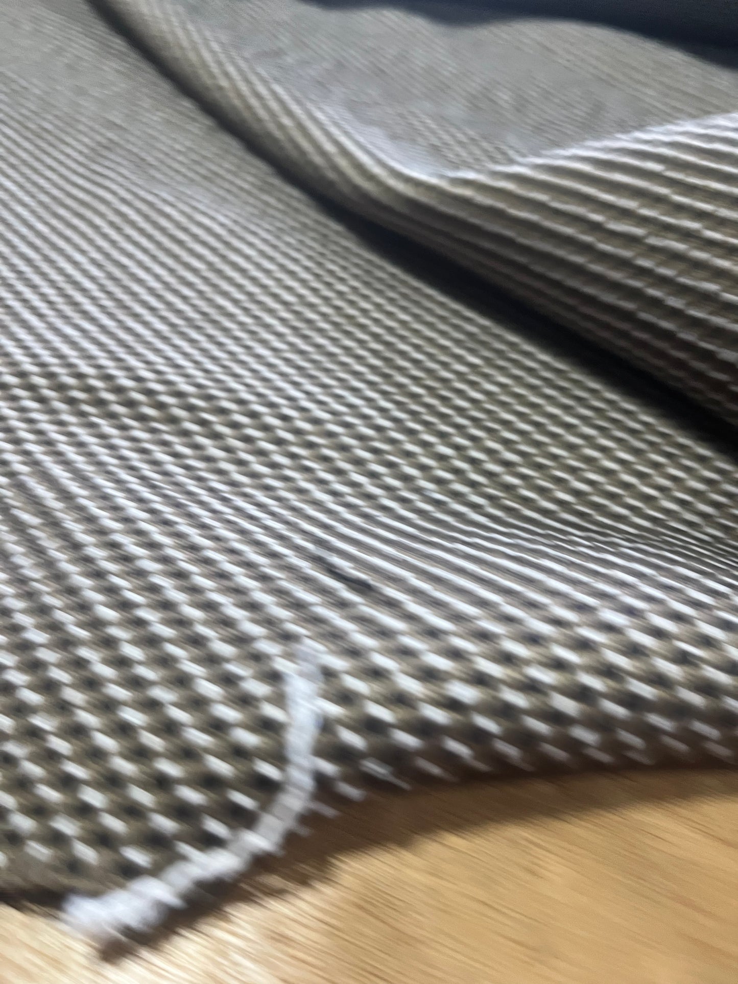 G01 CAN 1540 structured jacquard