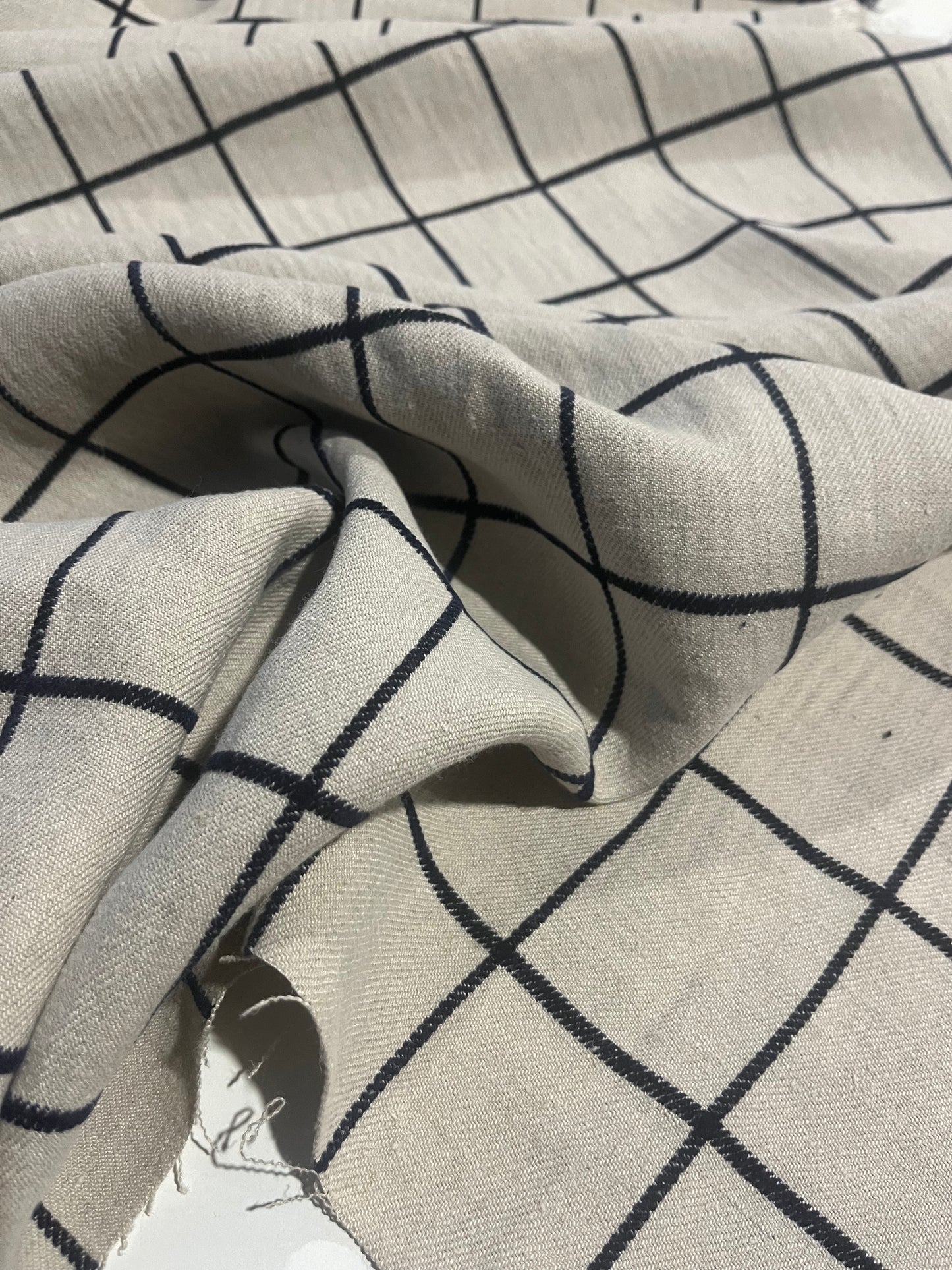 BRIAN 033 heavy linen window check