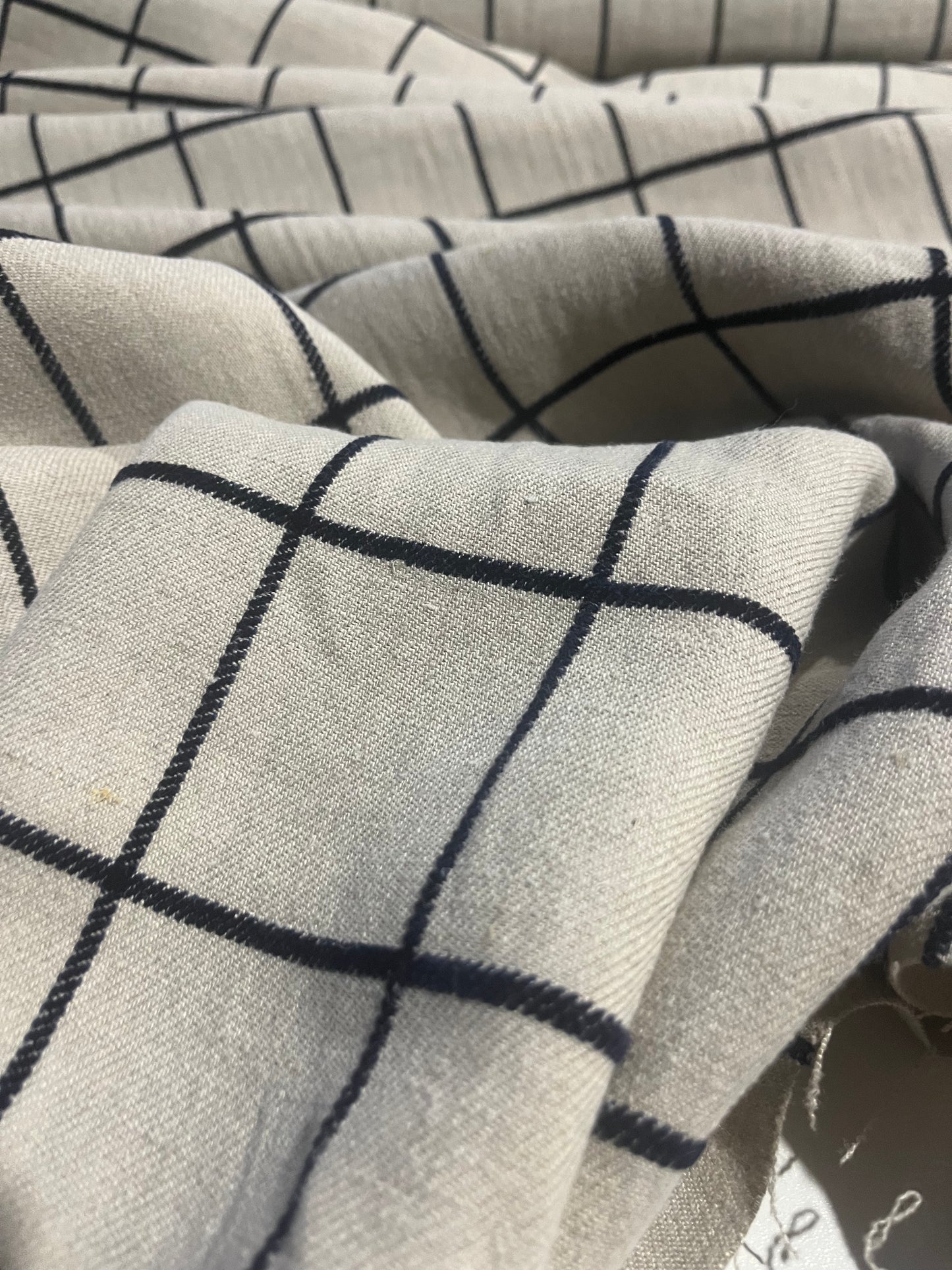 BRIAN 033 heavy linen window check