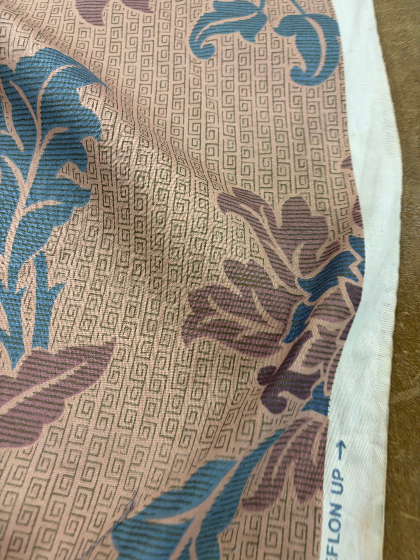 HAGRID 033 soft salmon printed  cotton bachette