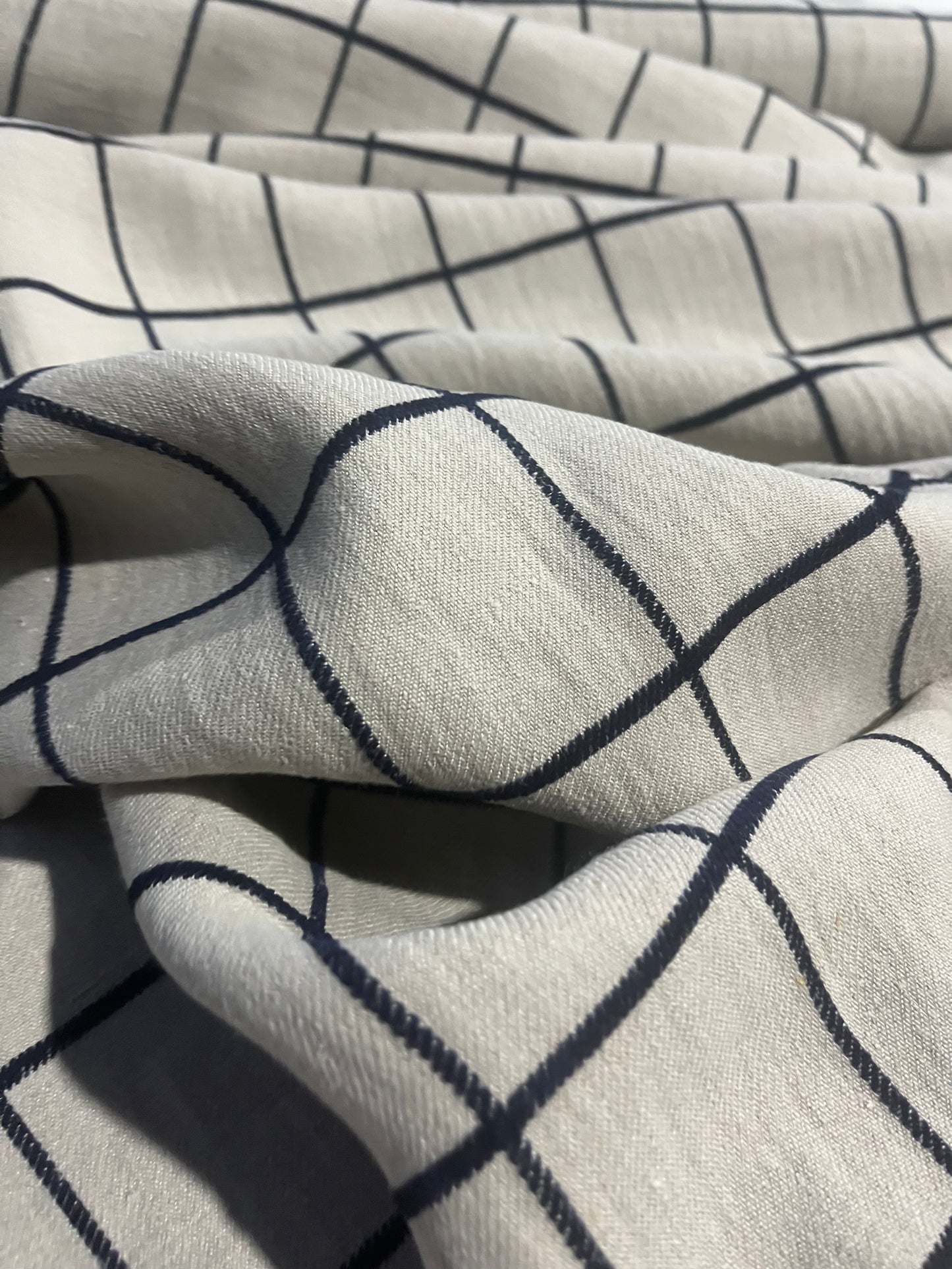 BRIAN 033 heavy linen window check