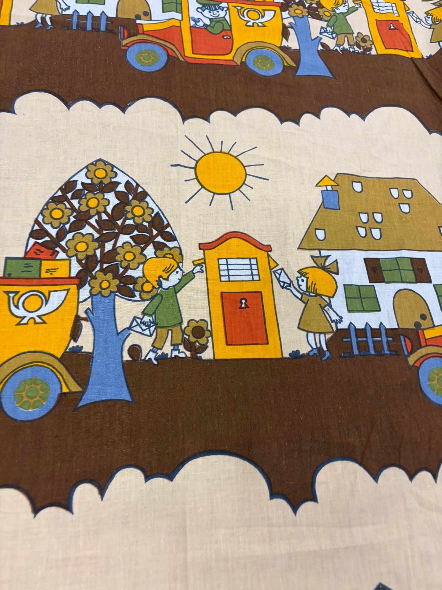 HAGRID 034 naive printed  cotton bachette