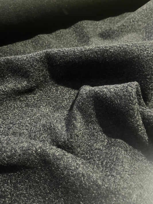 BRIAN 035 fake fur black