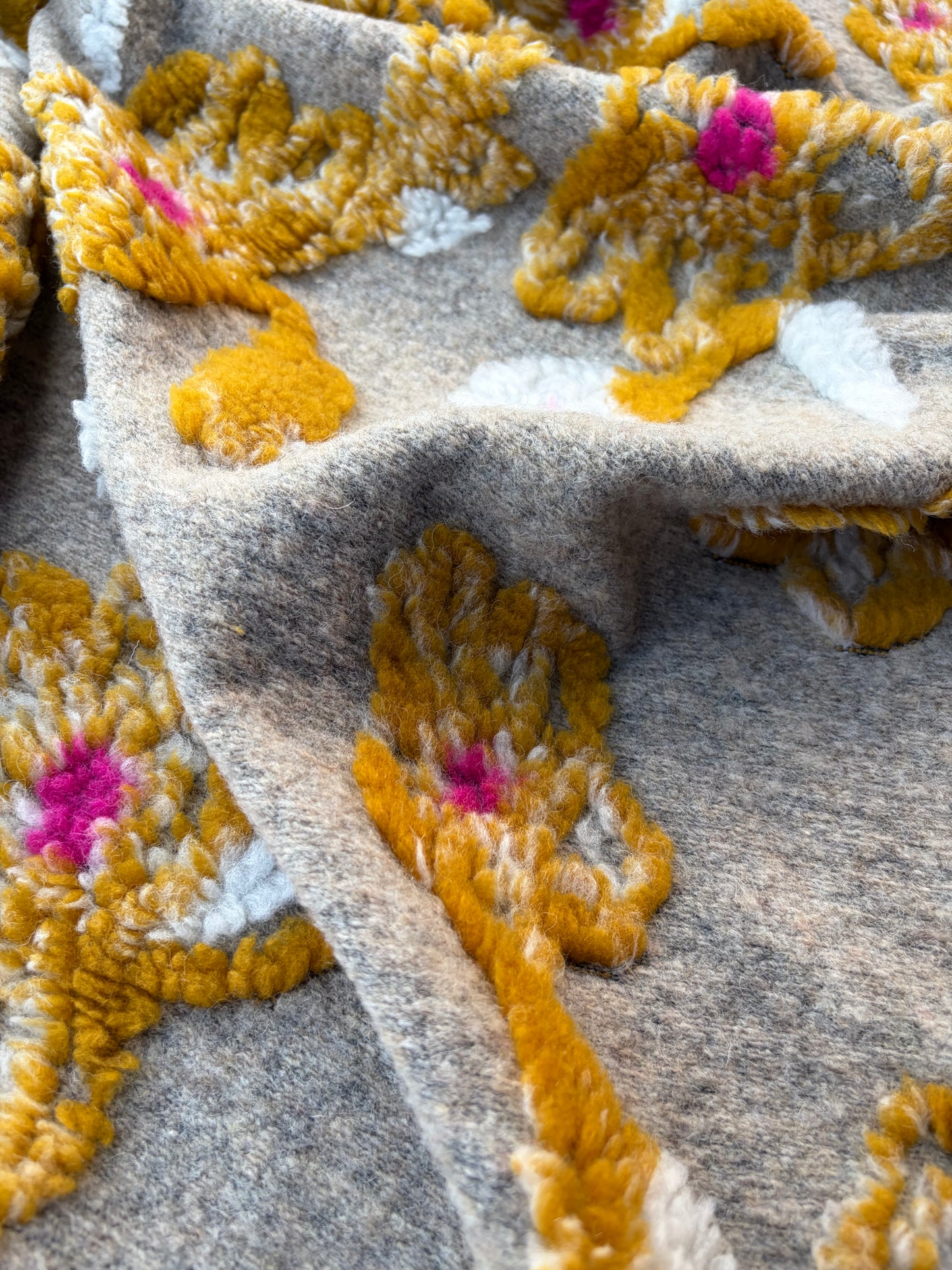 MOE 053 fyellow/fuchsia applicated flowers on heavy boiled wool