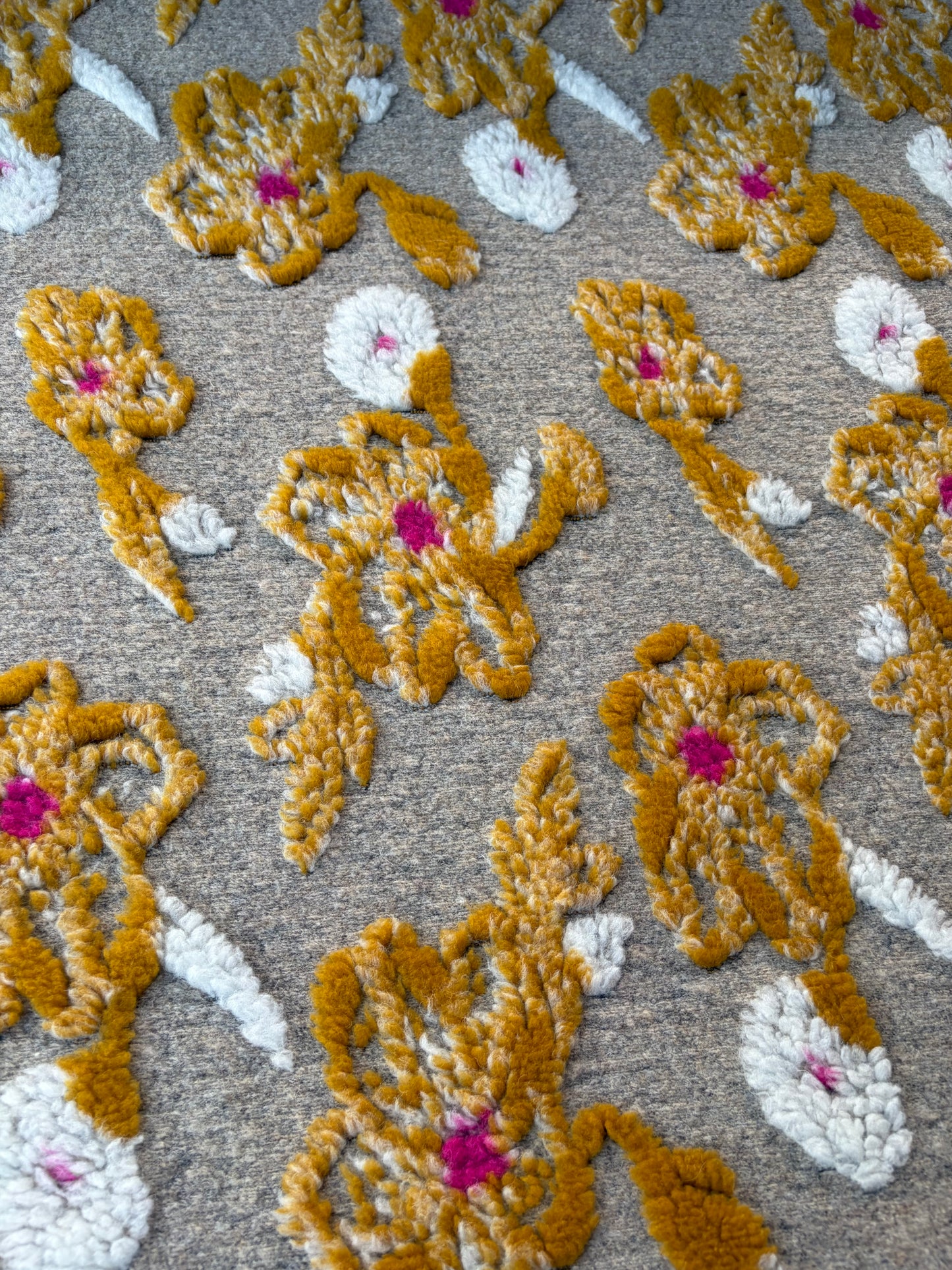 MOE 053 fyellow/fuchsia applicated flowers on heavy boiled wool