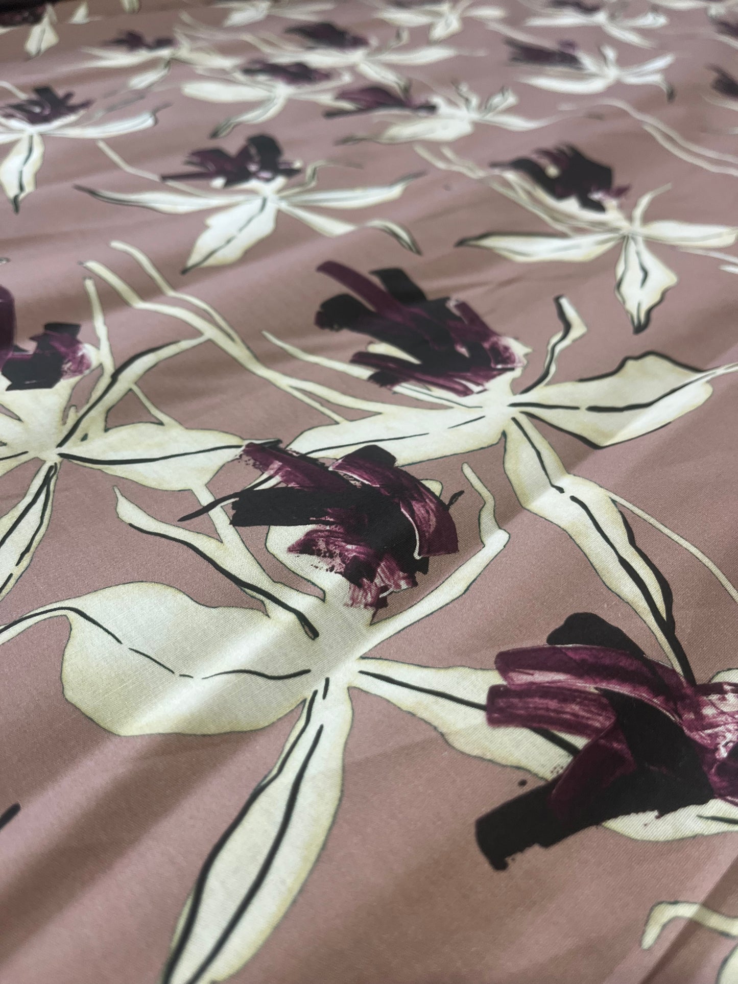 B01 CAN 1560 poplin stretch with old pink print