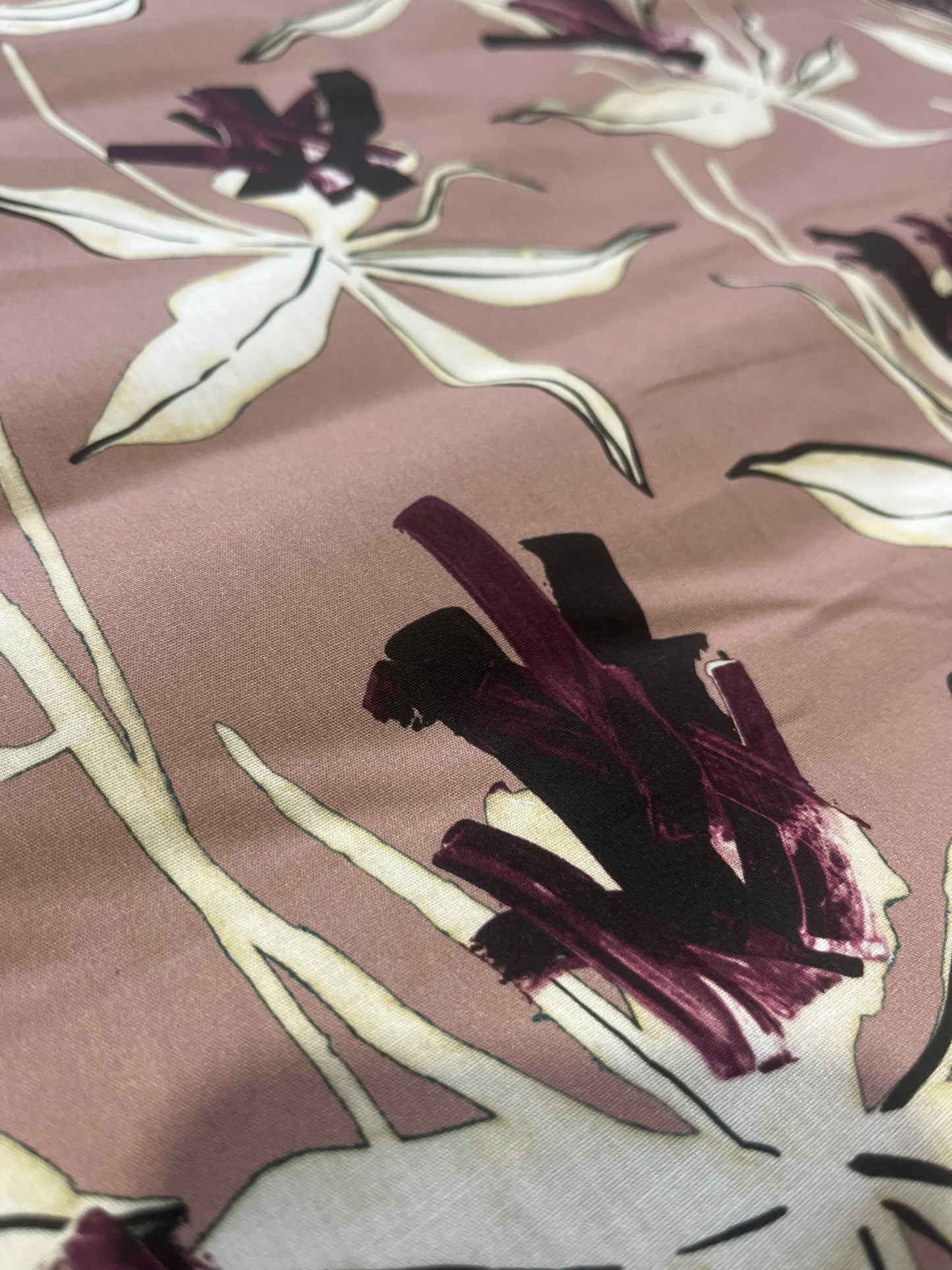 B01 CAN 1560 poplin stretch with old pink print