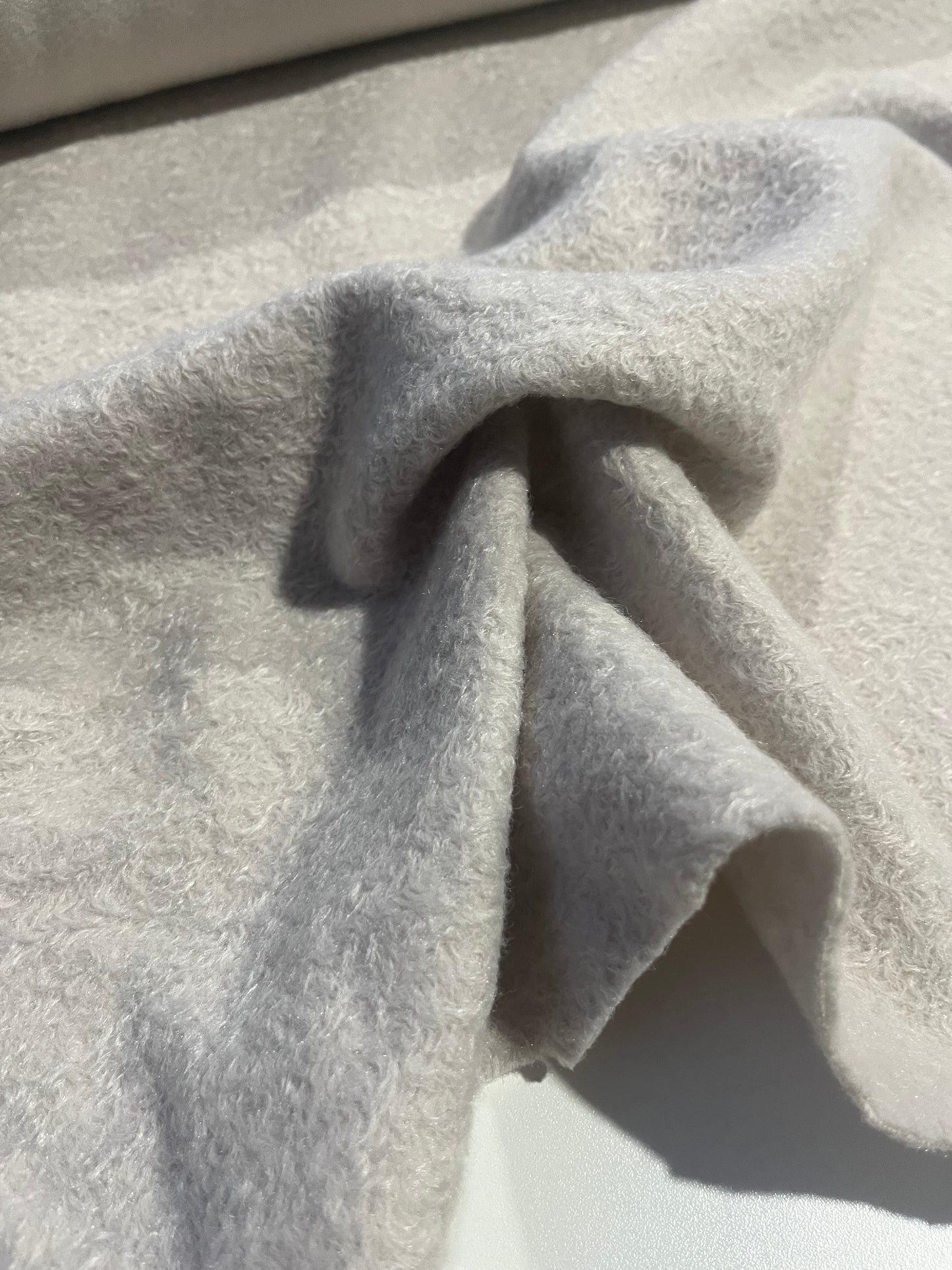 BRIAN 036 fake fur cream