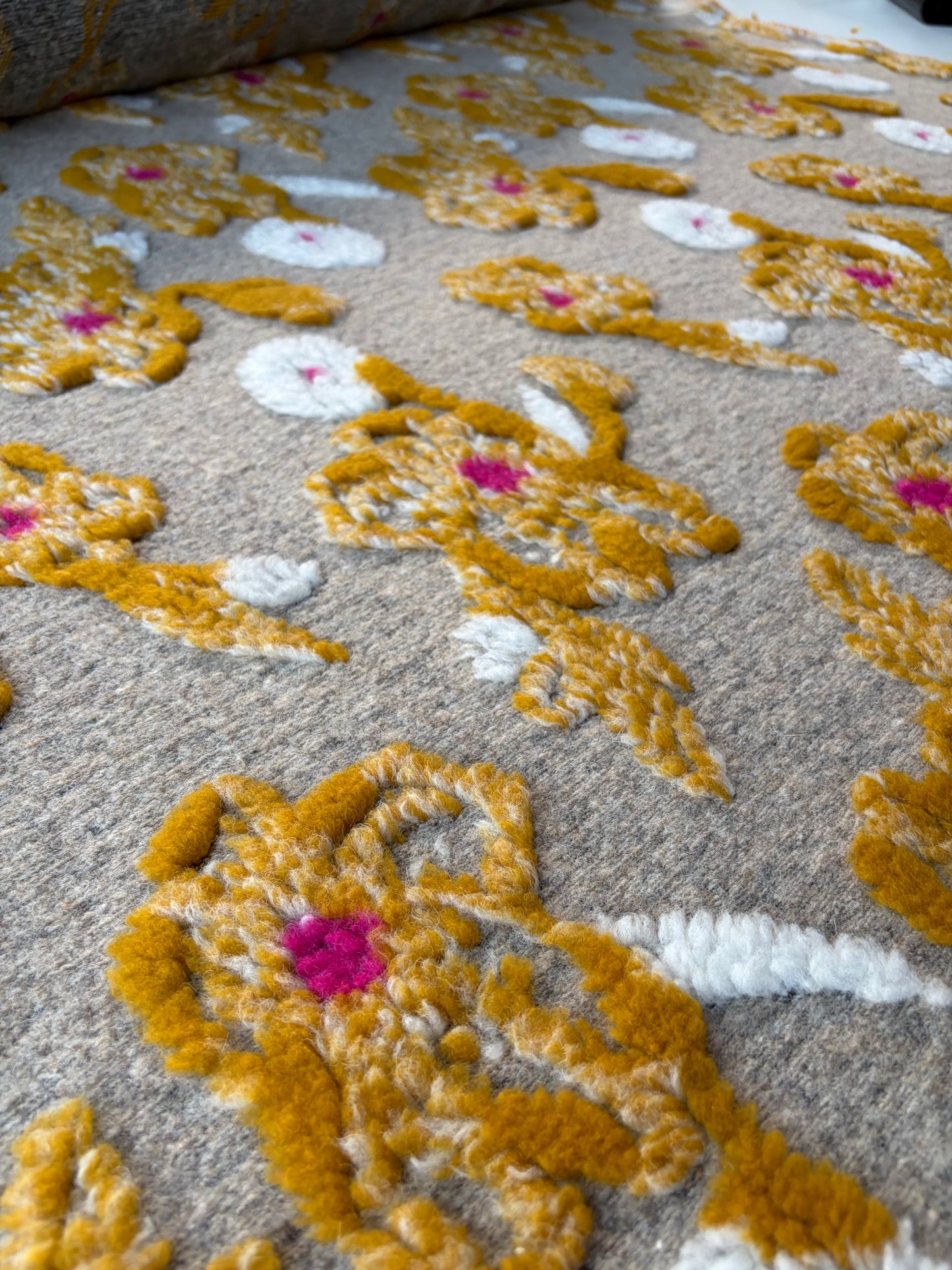 MOE 053 fyellow/fuchsia applicated flowers on heavy boiled wool