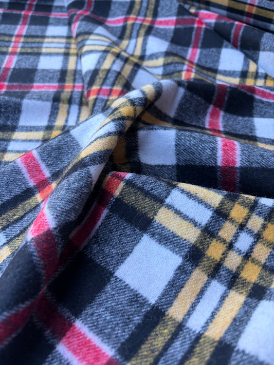 TODD 001 red/black/ ecru checkered heavy boiled wool
