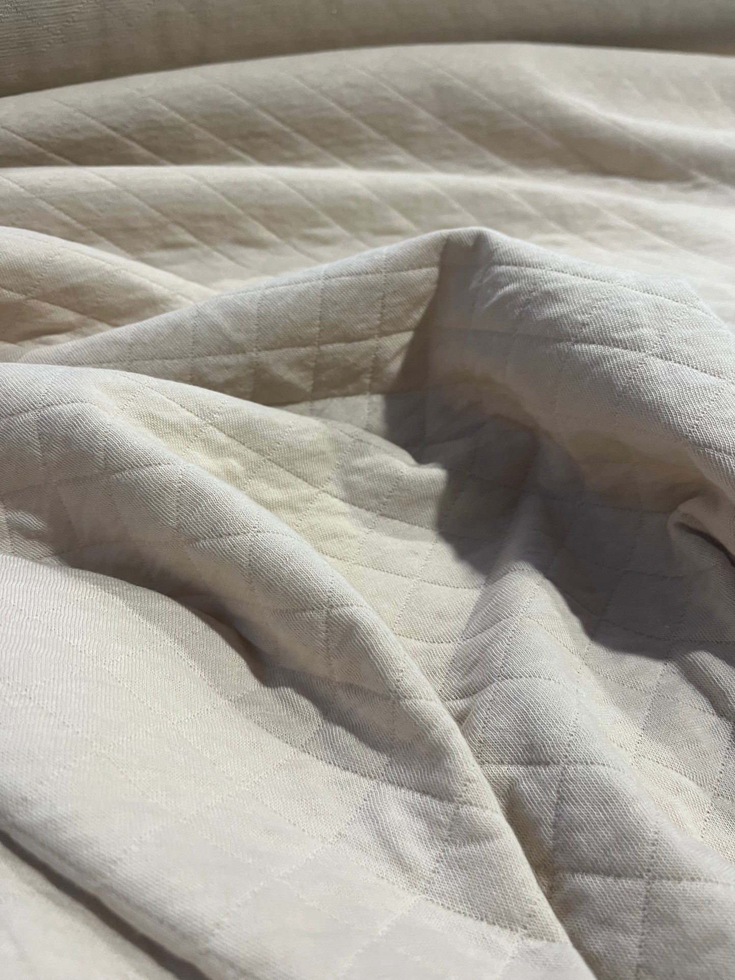 BRIAN 037 quilted cotton jersey sand