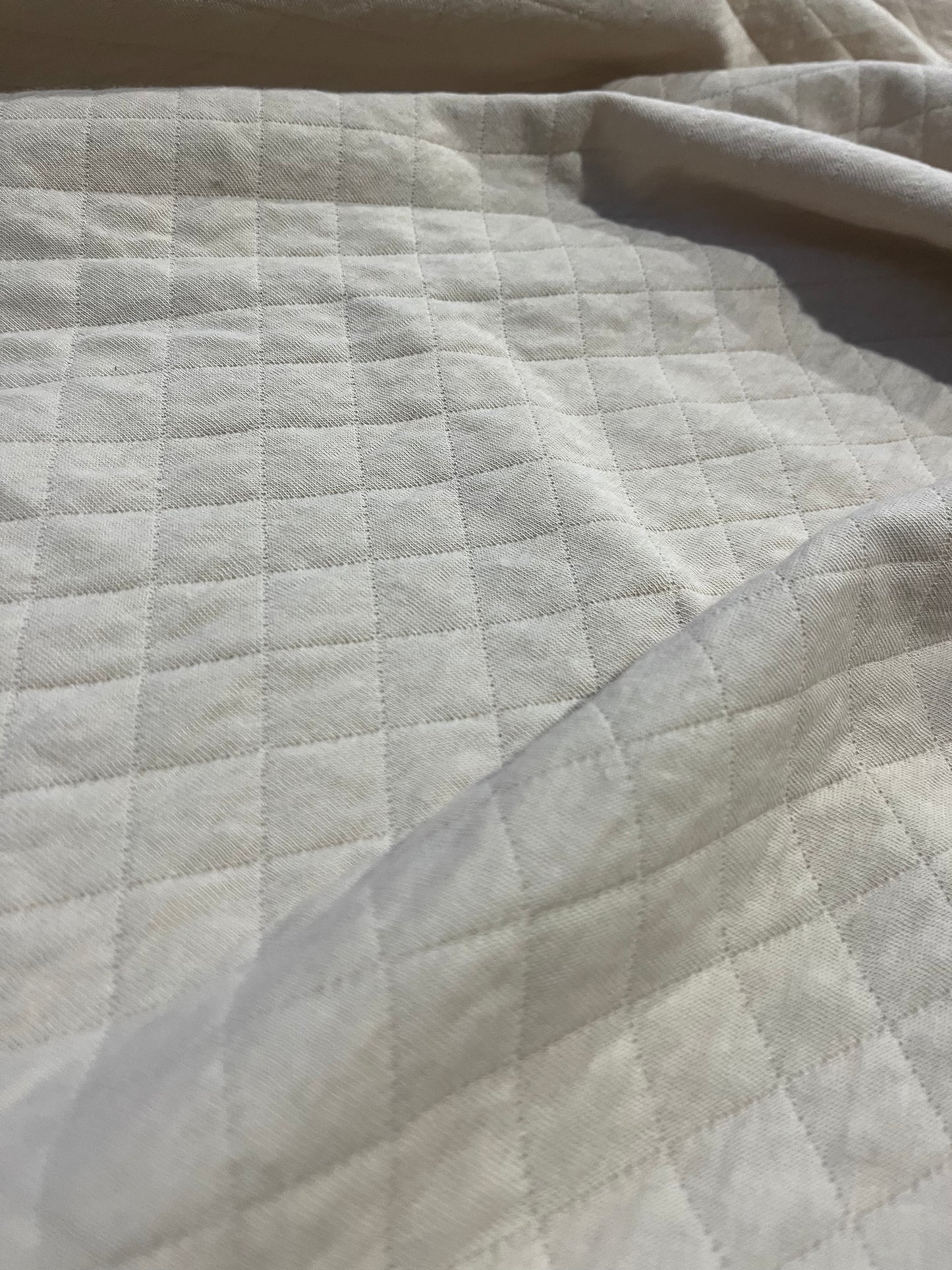 BRIAN 037 quilted cotton jersey sand