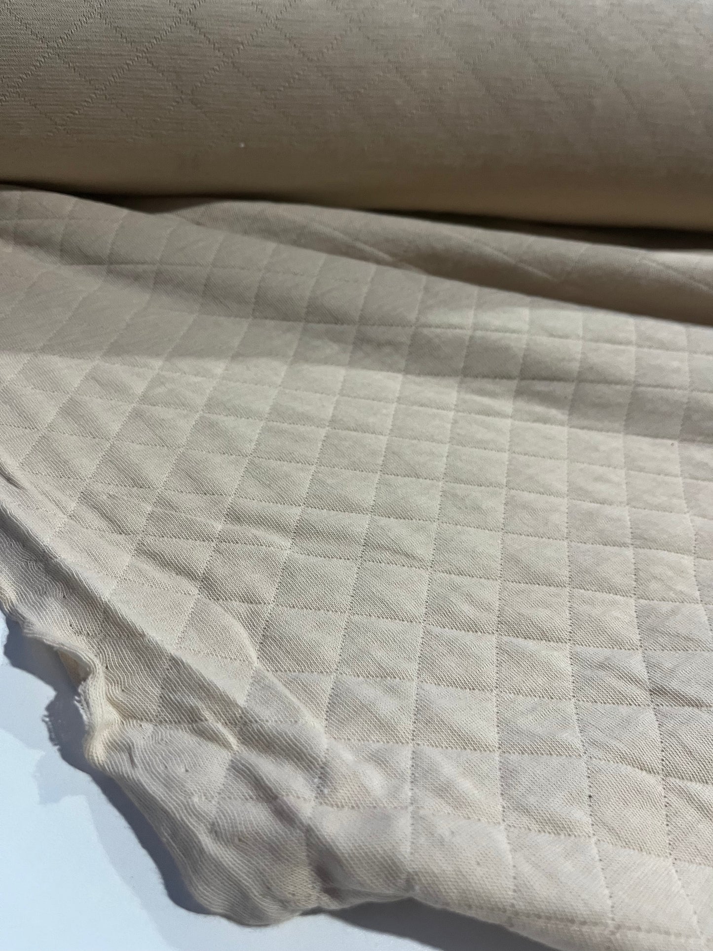 BRIAN 037 quilted cotton jersey sand