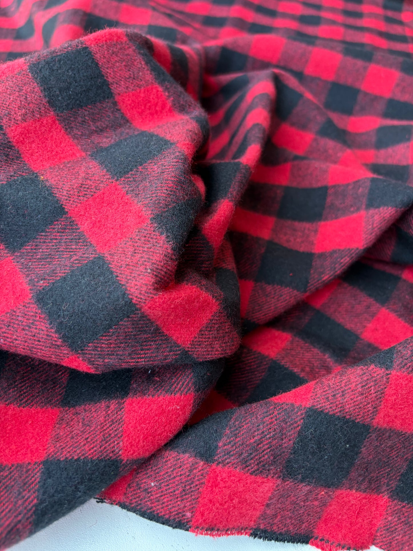 TODD 003 red/black checkered heavy cotton flannel