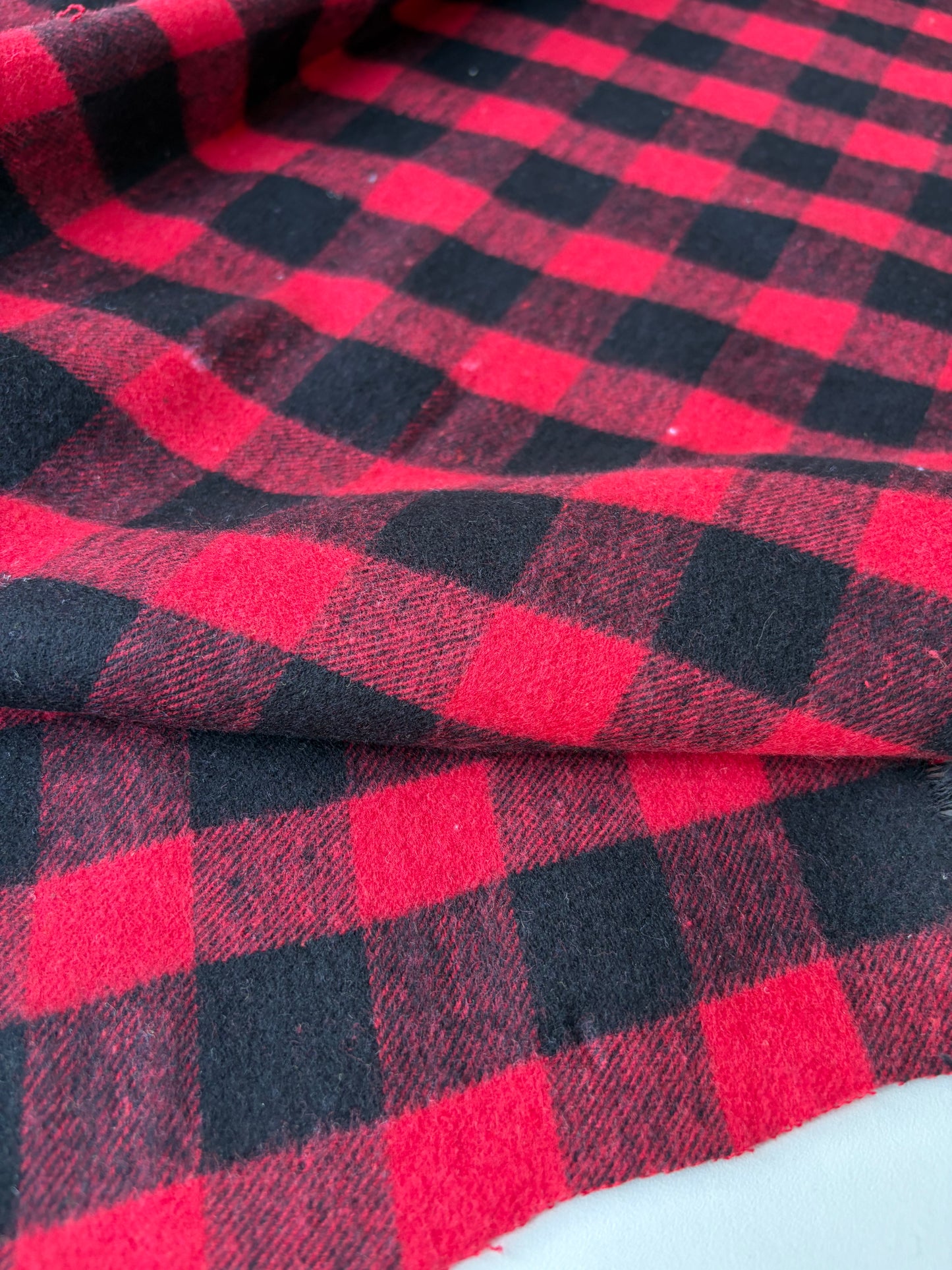 TODD 003 red/black checkered heavy cotton flannel