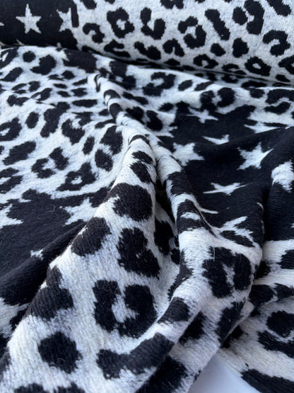 PC TODD 005 light black/ecru  animalier heavy boiled wool
