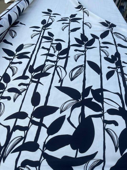RW 203 twill black/white border print