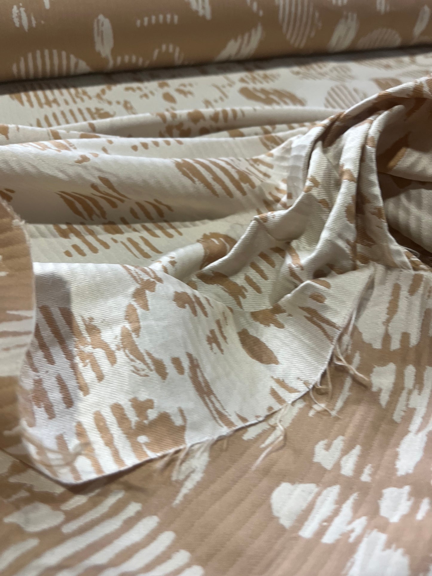 G01 CAN 1590 jacquard ecru/beige