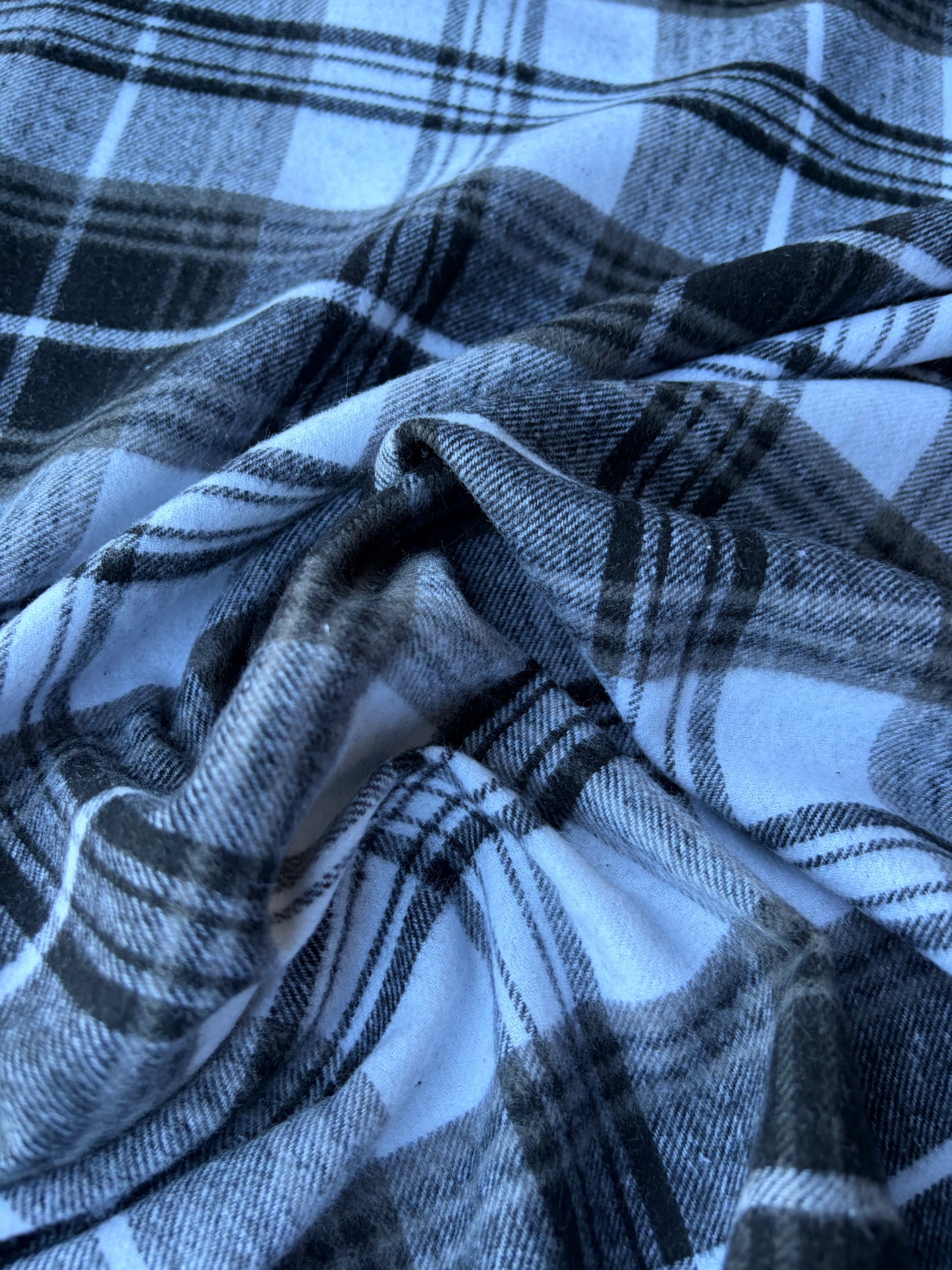 TODD 006 black/white checkered heavy cotton flannel