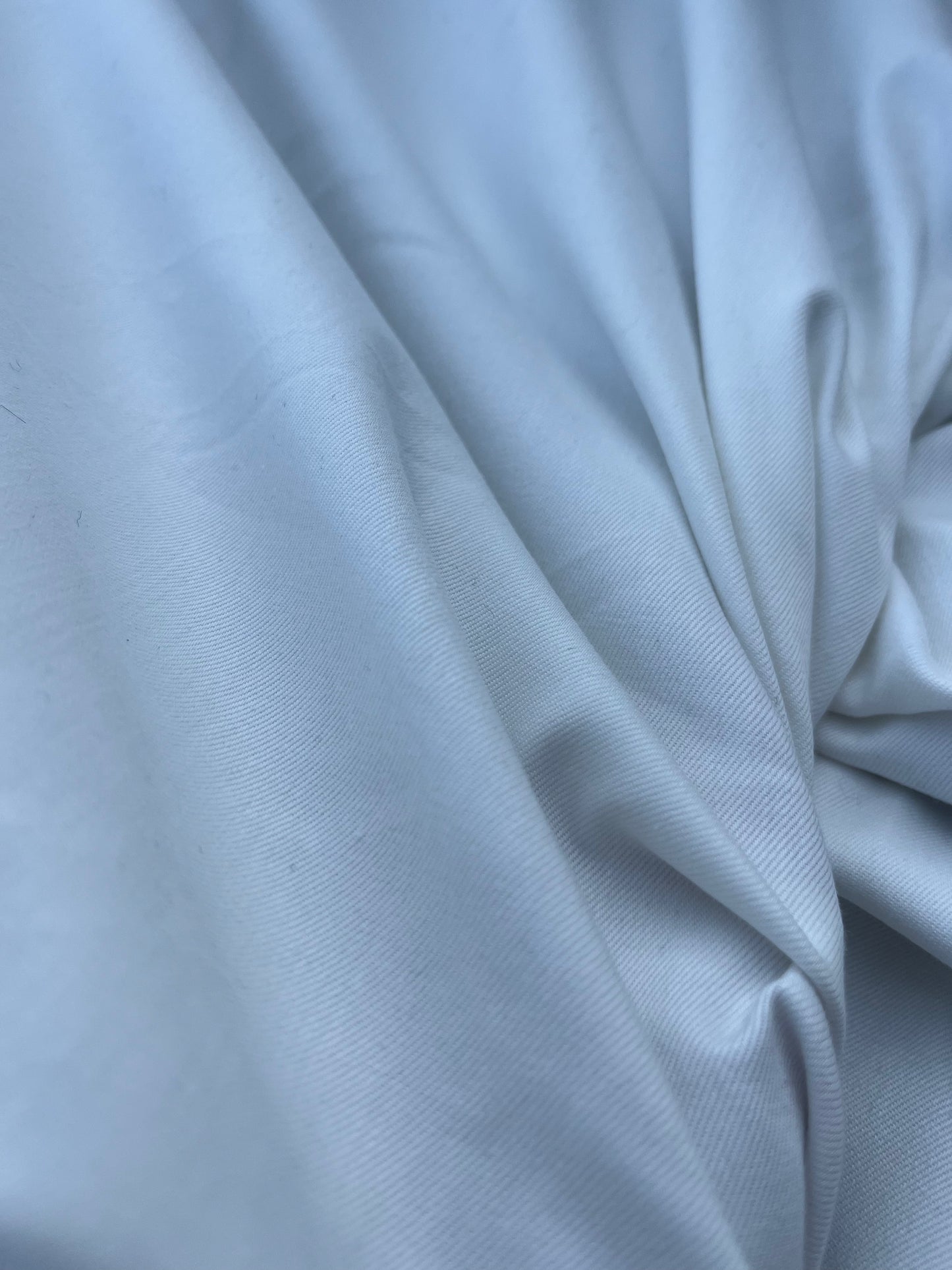 RW 204 cotton twill white