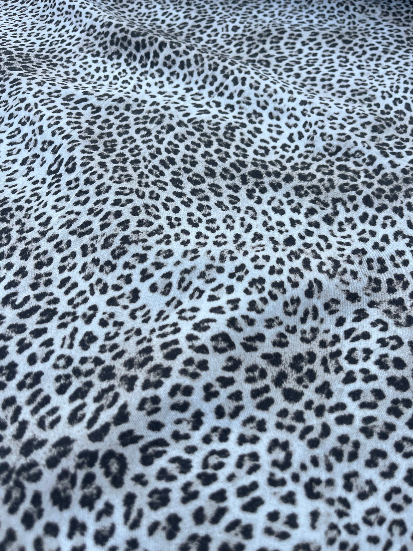 RW 205 viscose fibrane animalier