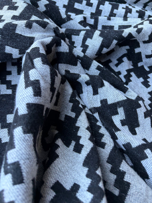 TODD 007 black/ecru dogtooth double cloth wool