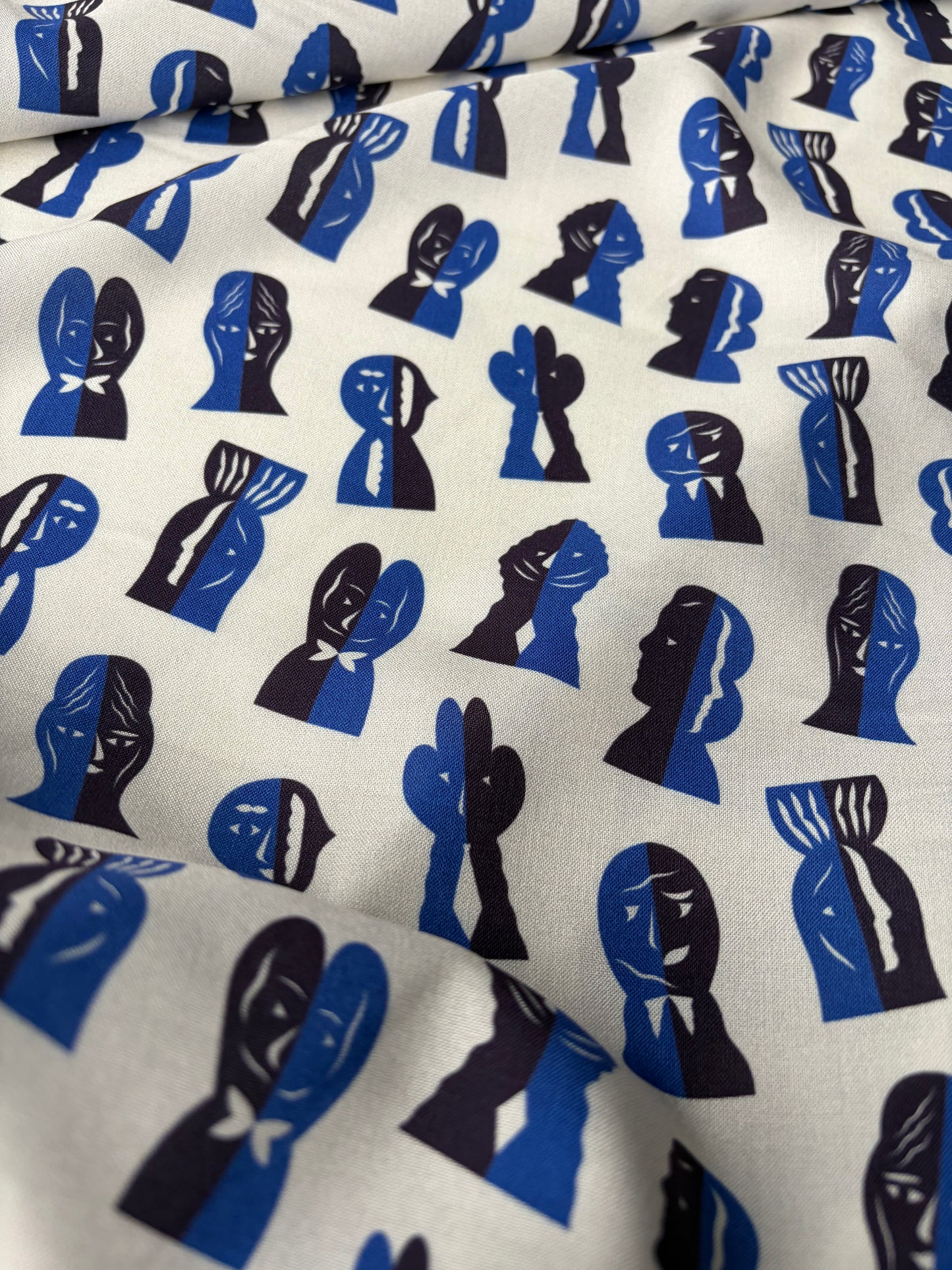 FLORIAN 020 viscose print navy/electric blue