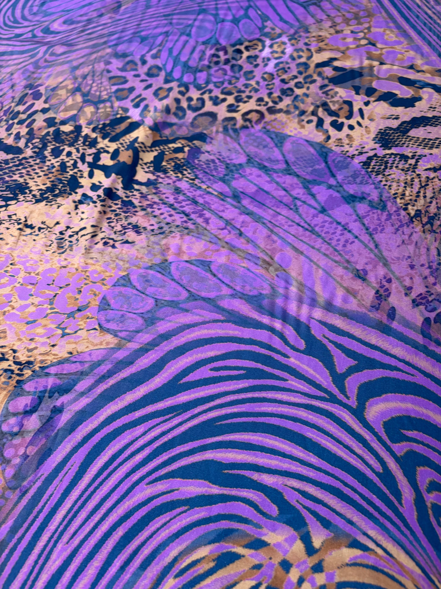 FLORIAN 025 viscose print purple beast