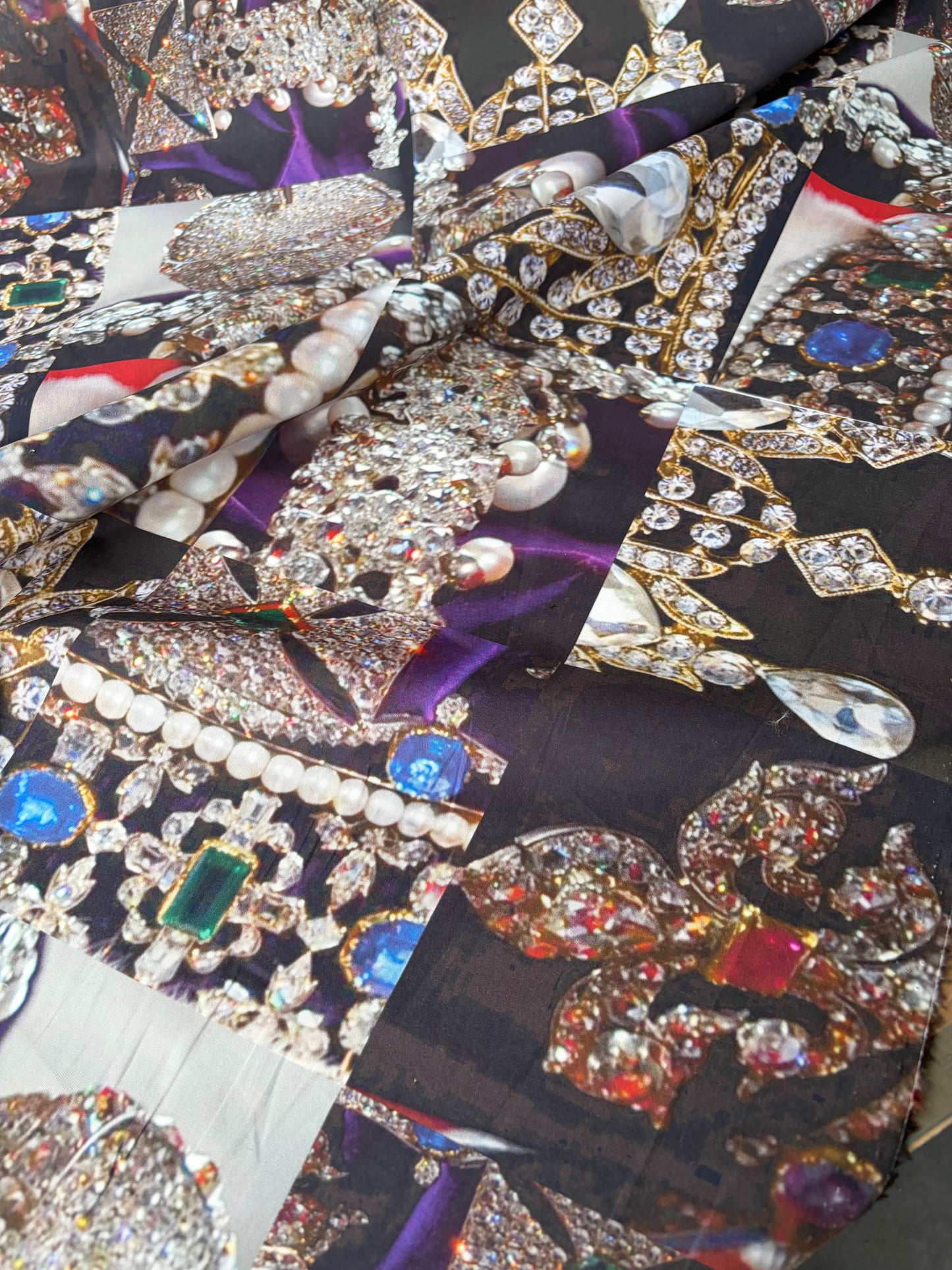 FLORIAN 026 cotton poplin stretch  "diamonds and stones"