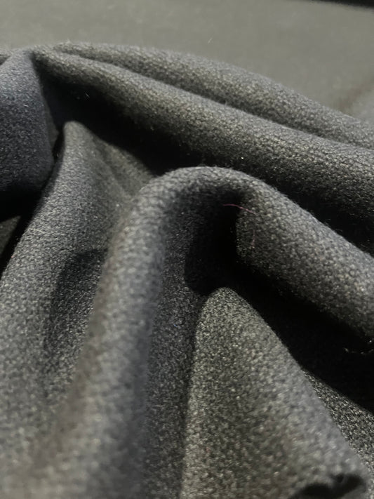 G02 Black wool for coats with stretch