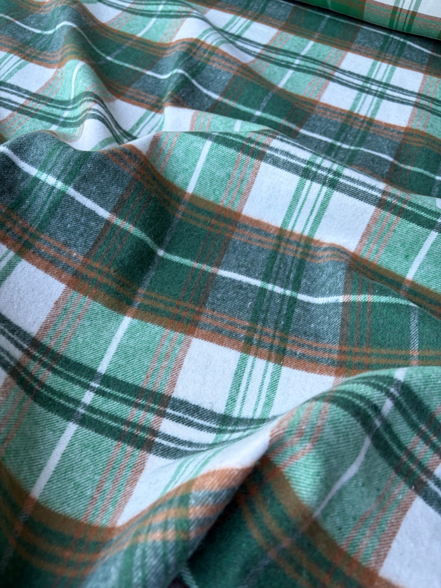 TODD 014 khaky/camel checkered heavy cotton flannel
