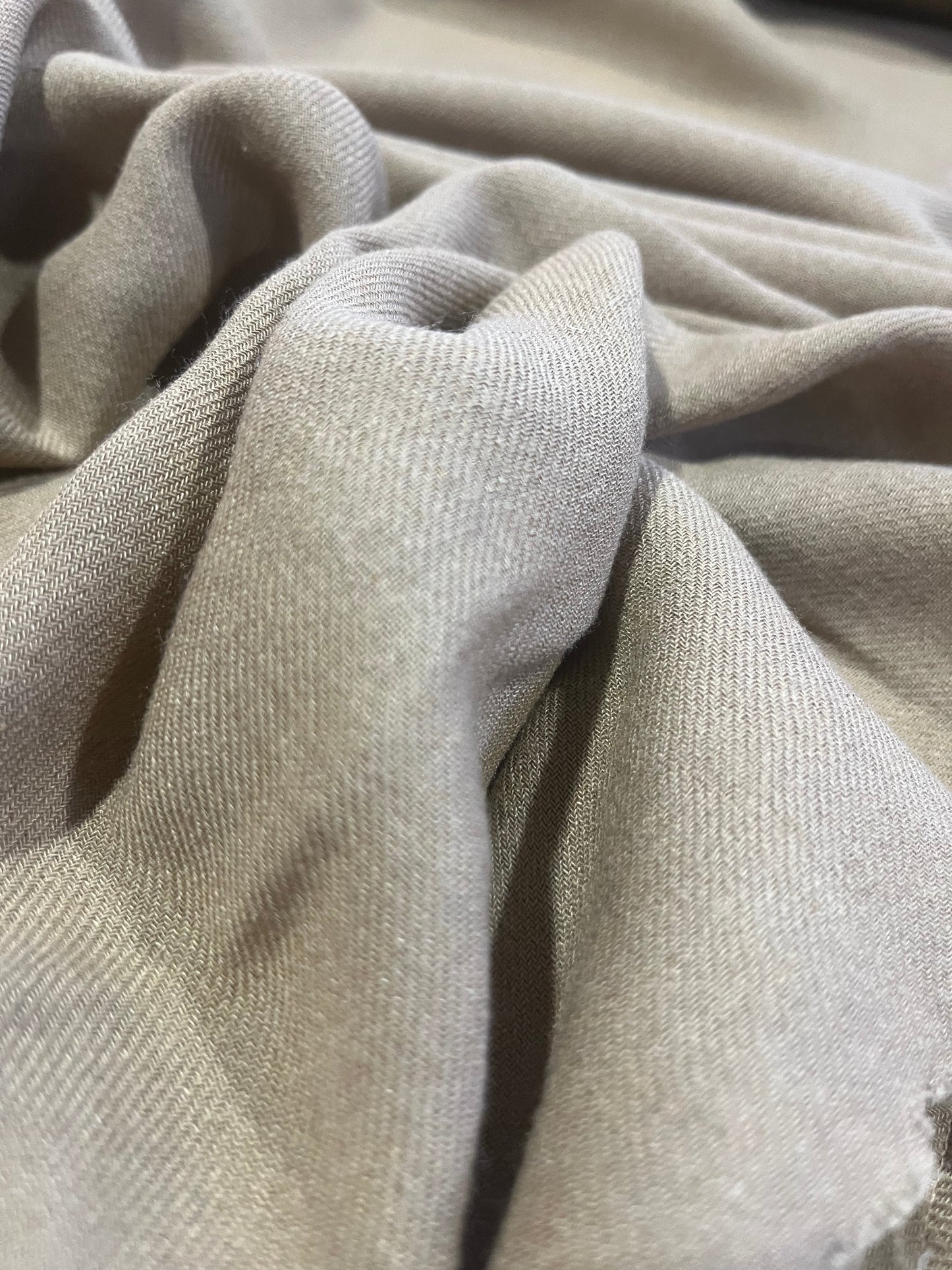 F02 CAN 1615 wool viscose Camel