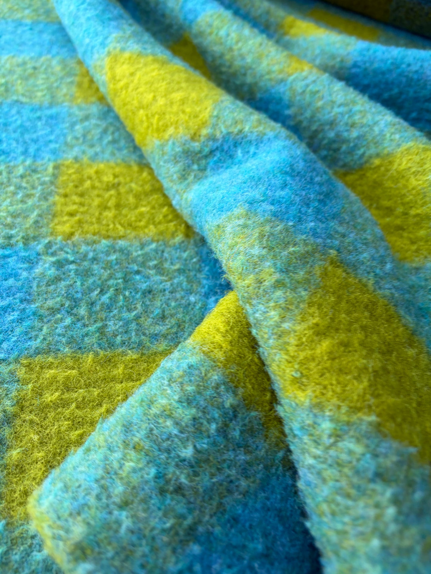 TODD 017 petrol/green checkered heavy boiled wool